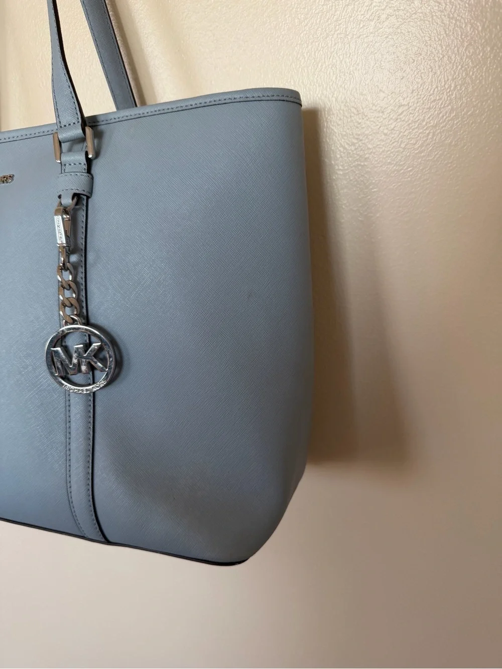 MICHAEL KORS Jet Set Large Leather Travel Tote Bag Handbag in Pale Blue